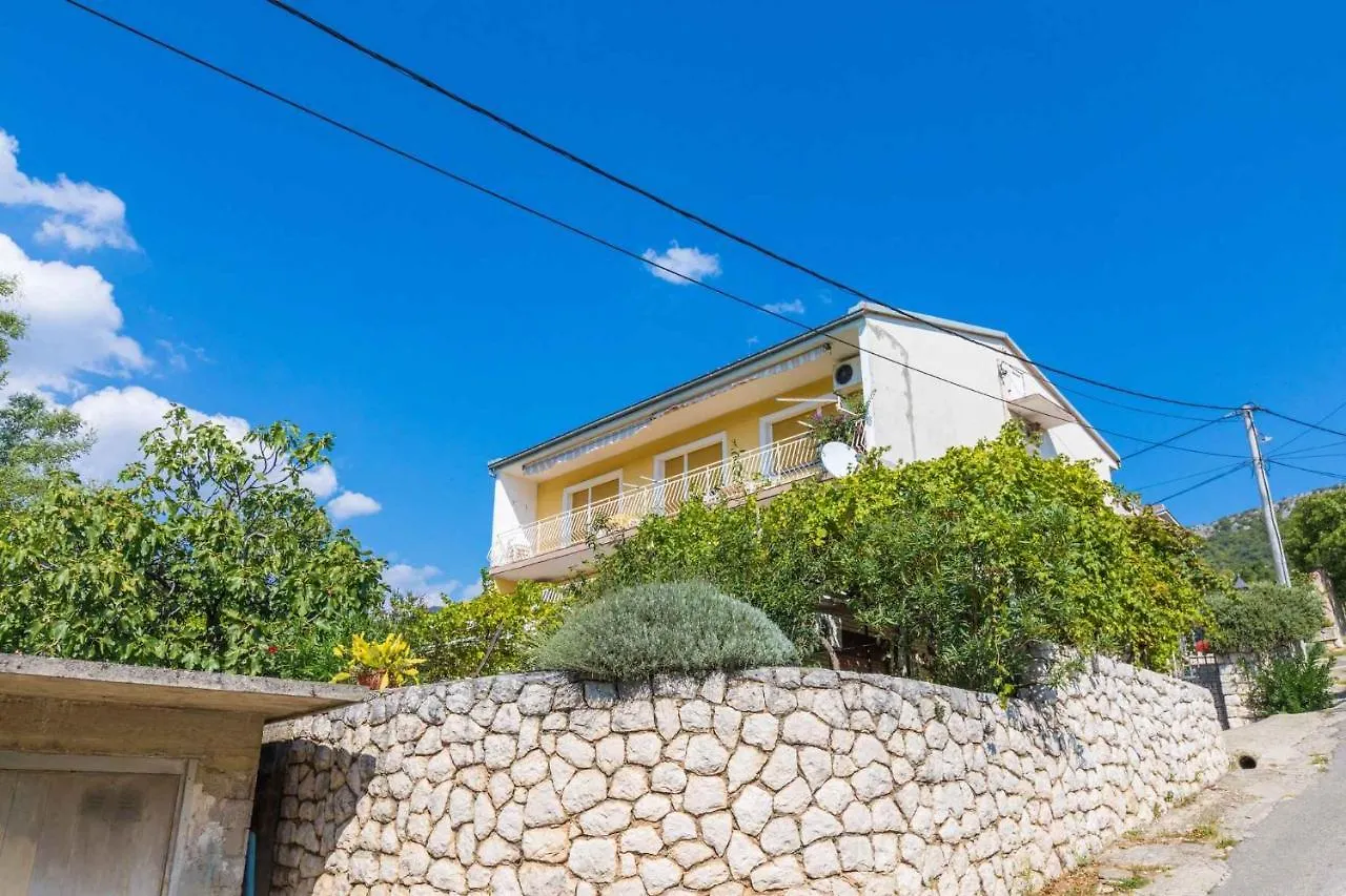 Three-Bedroom Apartment In Crikvenica XII Grizane-Belgrad Croatia